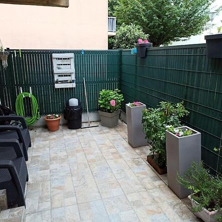 Chez Ilenia Daire Lagny Dış mekan fotoğraf
