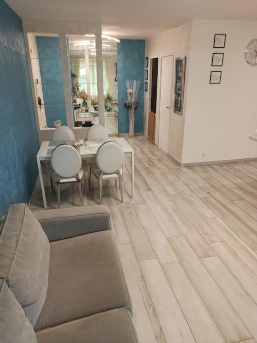 Chez Ilenia Daire Lagny Dış mekan fotoğraf